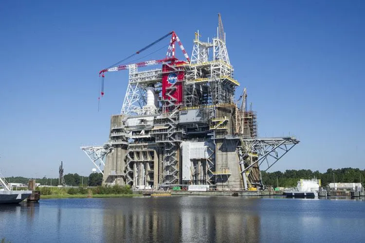 Випробувальний стенд NASA Випробувальний стенд NASA