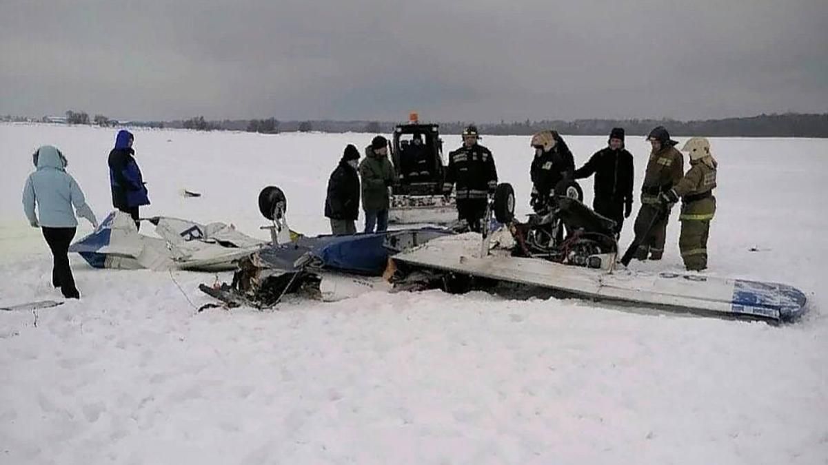 В России 8 января 2021 во время взлета разбился самолет, есть погибшие В России 8 января 2021 во время взлета разбился самолет, есть погибшие