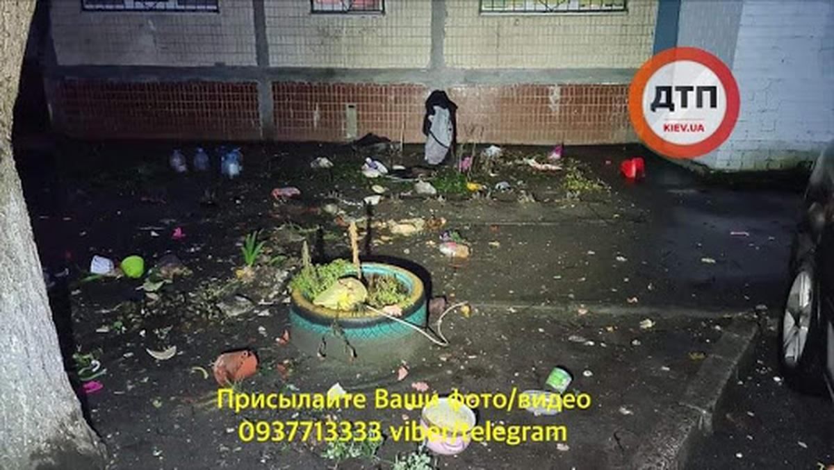 Суд відправив до СІЗО жінку, яка викинула хлопчика з 8 поверху Суд відправив до СІЗО жінку, яка викинула хлопчика з 8 поверху