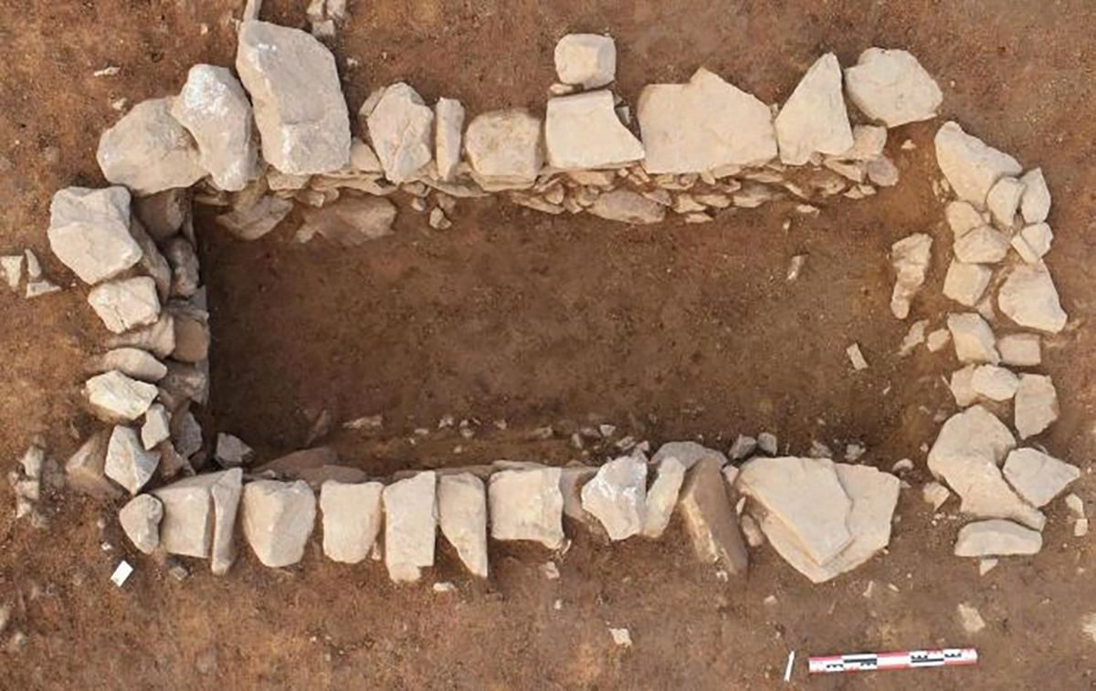 Во Франции археологи обнаружили древний некрополь: фото