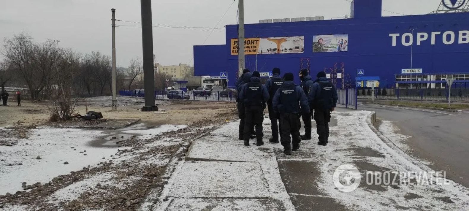Гипермаркет Эпицентр в Киеве закрыли 09.01.2021 на локдаун: детали