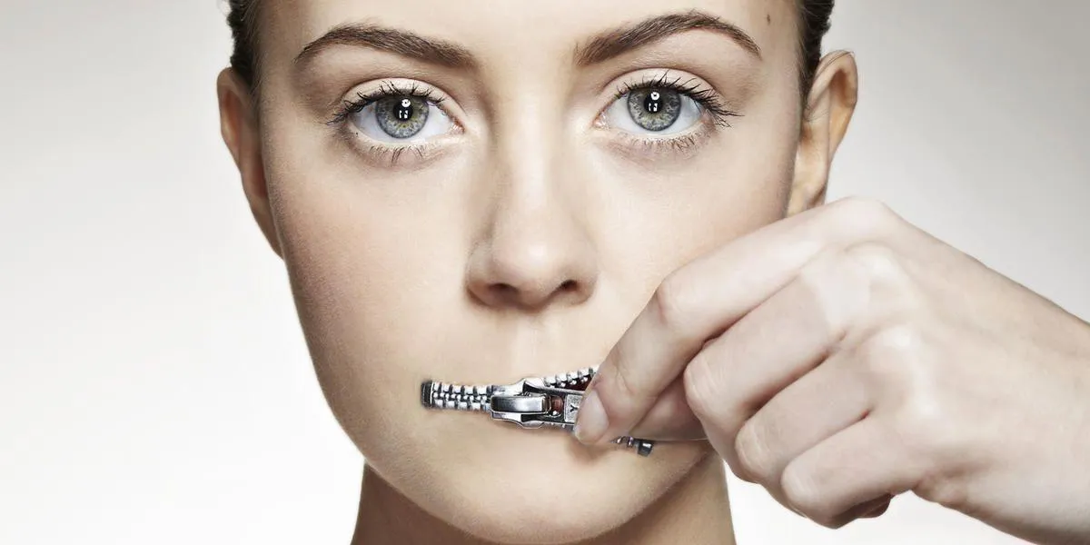 Мовчіть Мовчіть