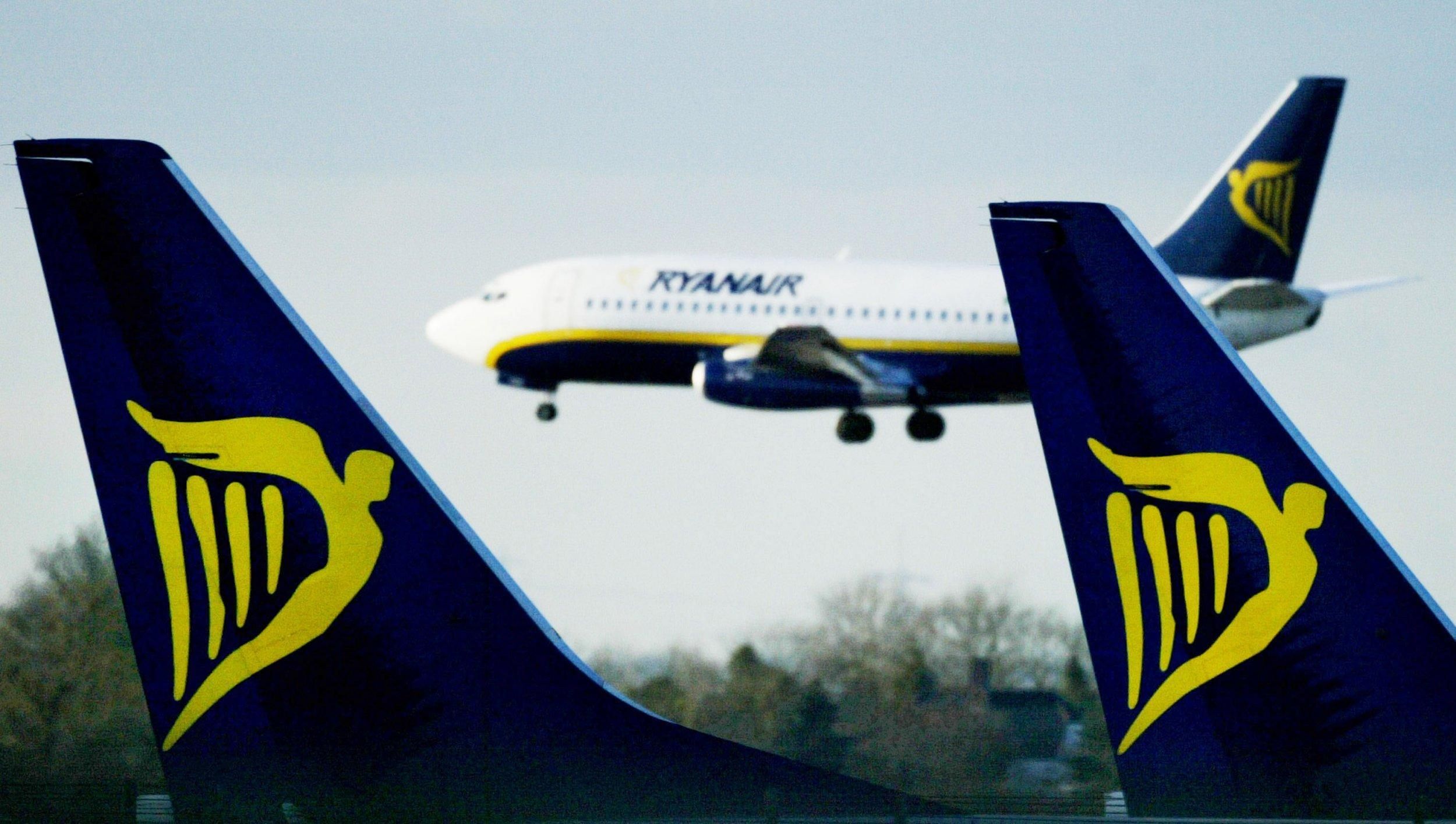 Ryanair скасував низку рейсів з Україні: що змінилось