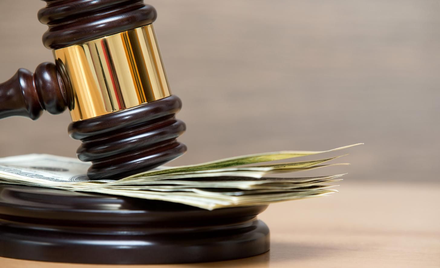 В Одессе администратора ресторана оштрафовали на 34 000 гривен В Одессе администратора ресторана оштрафовали на 34 000 гривен