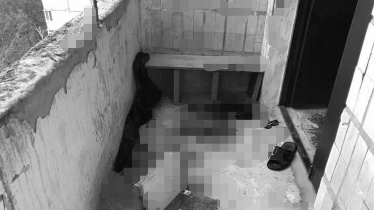 На Київщині чоловік посварився з дружиною та вбив сусіда-курця