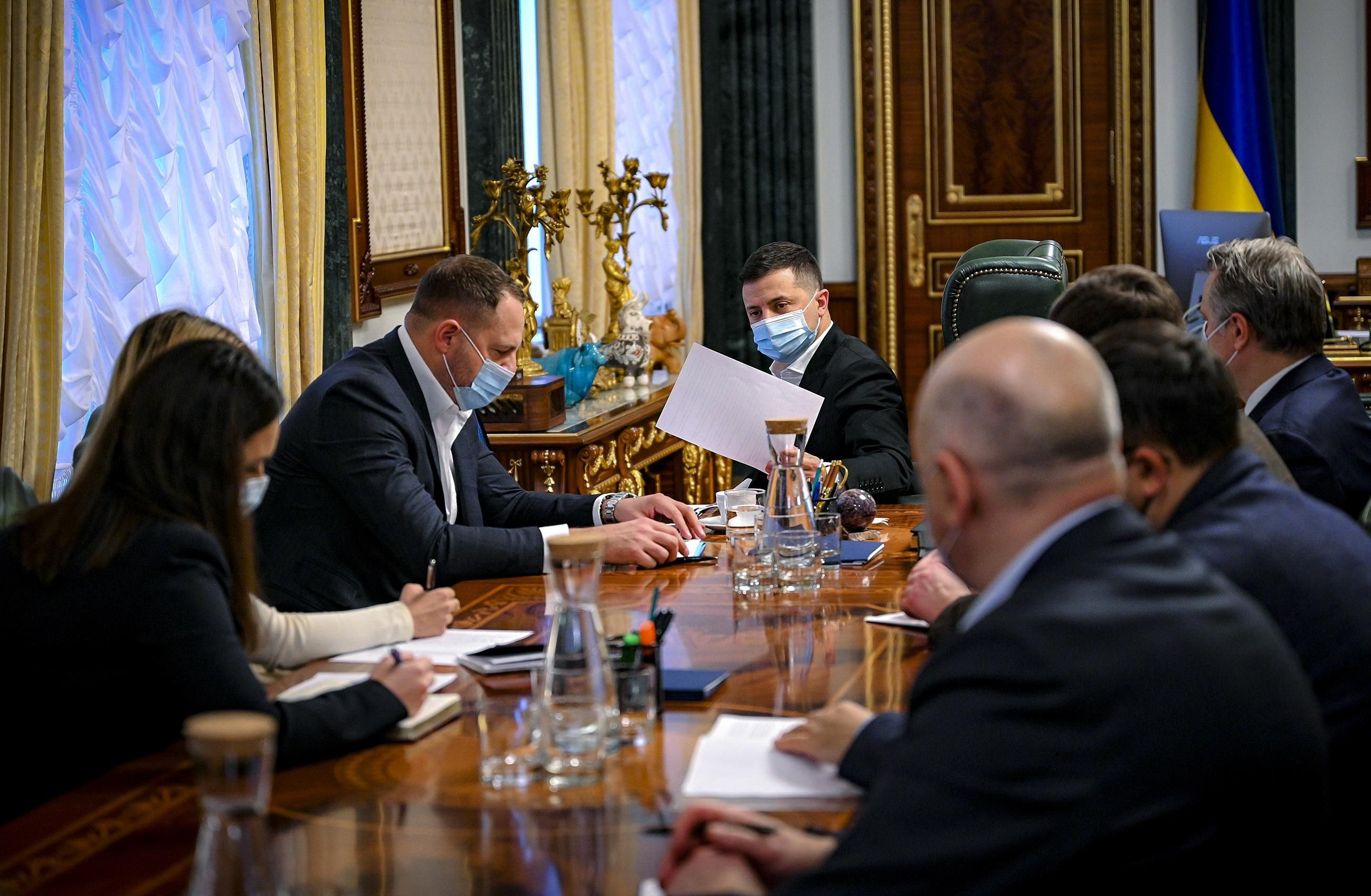 Совещание по локдауну в Офисе Президента: Шмыгаль рассказал о ковидной ситуации – к каким выводам пришел Зеленский