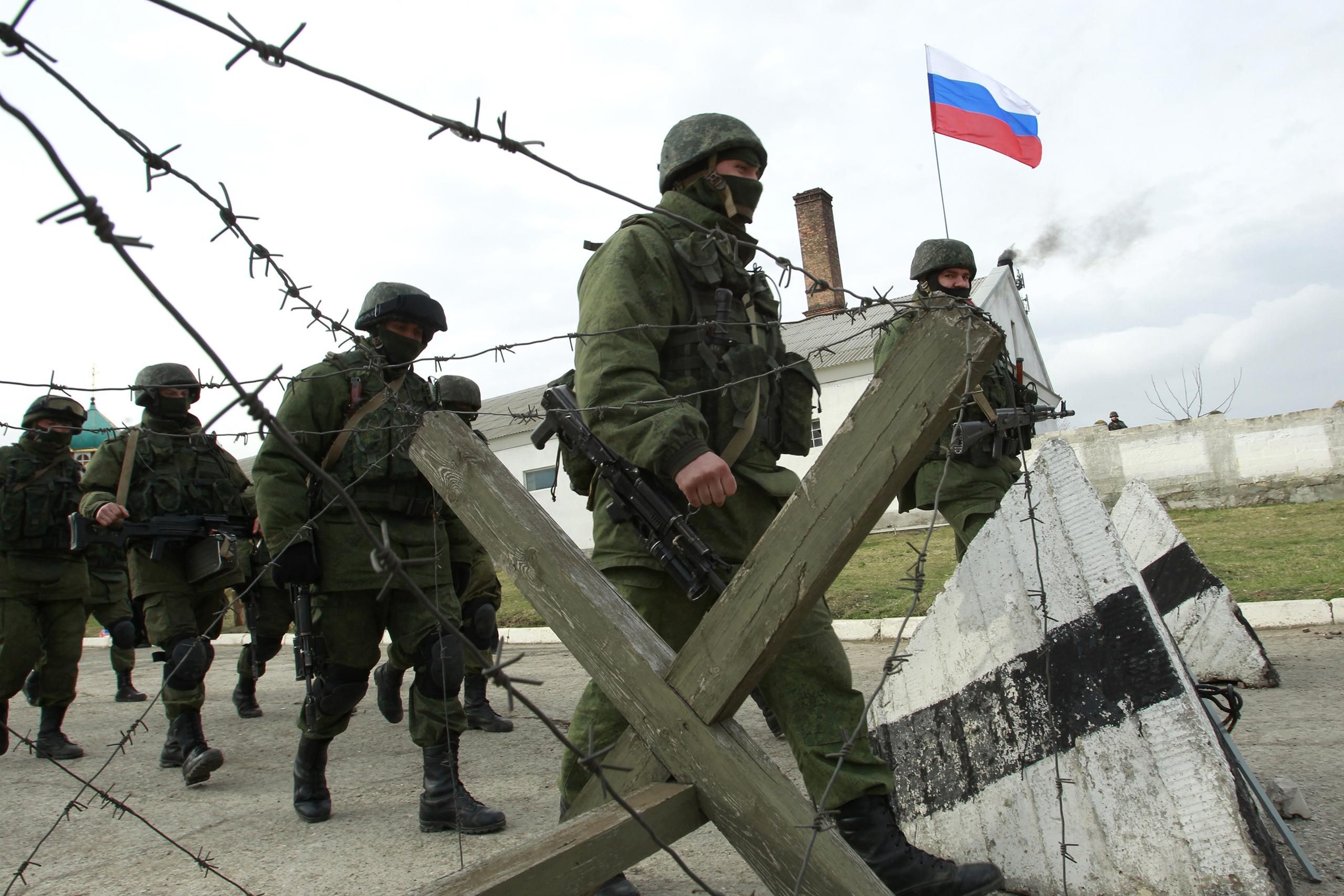 Російські військові проводять стрільби в Криму