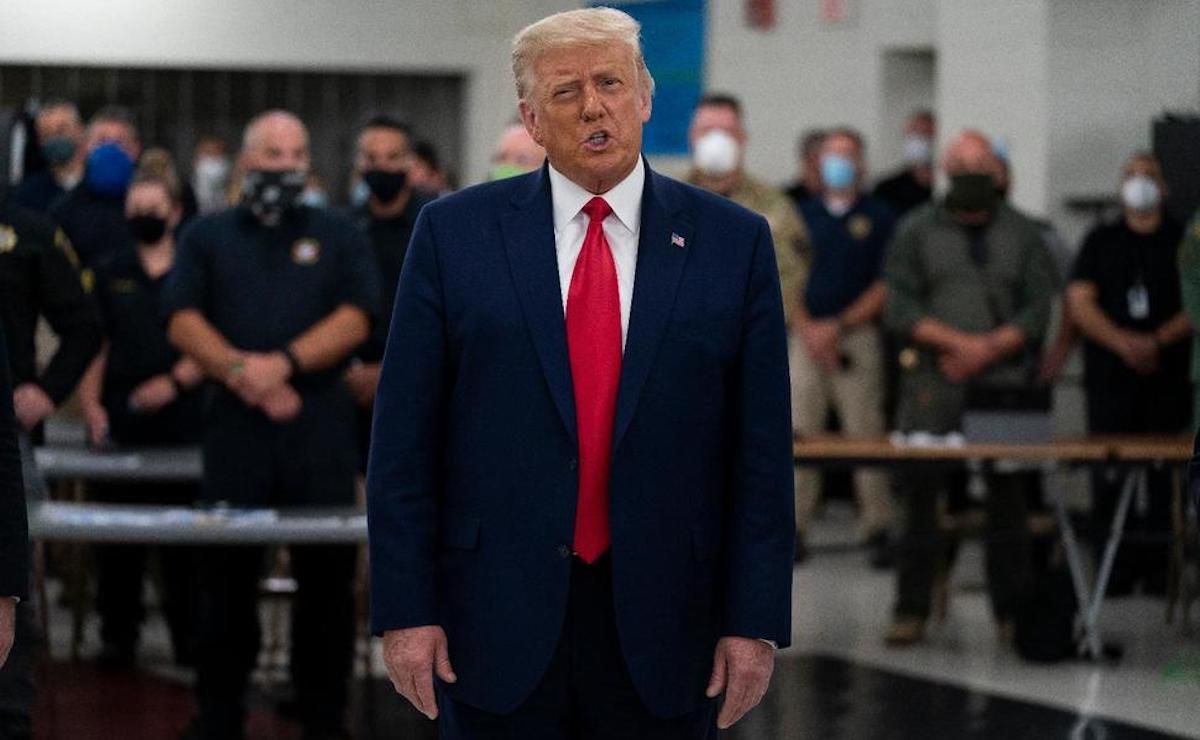 Трамп оголосив надзвичайний стан у Вашингтоні Трамп оголосив надзвичайний стан у Вашингтоні