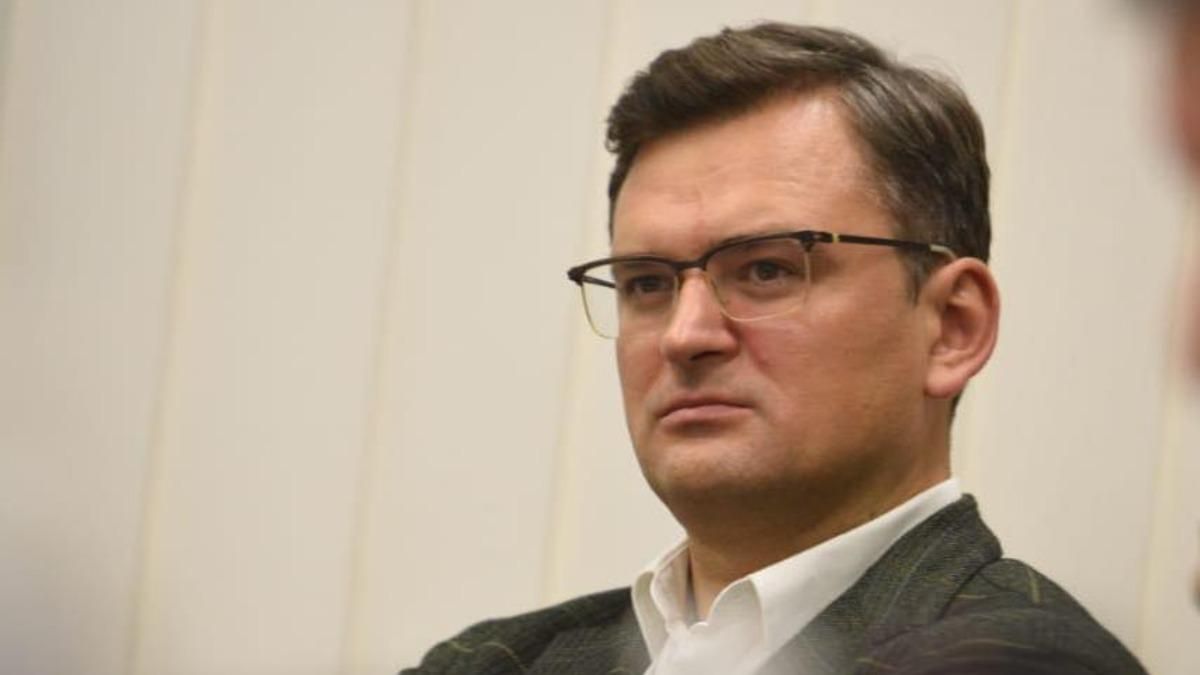 Кулеба против использования российской вакцины от коронавируса Кулеба против использования российской вакцины от коронавируса