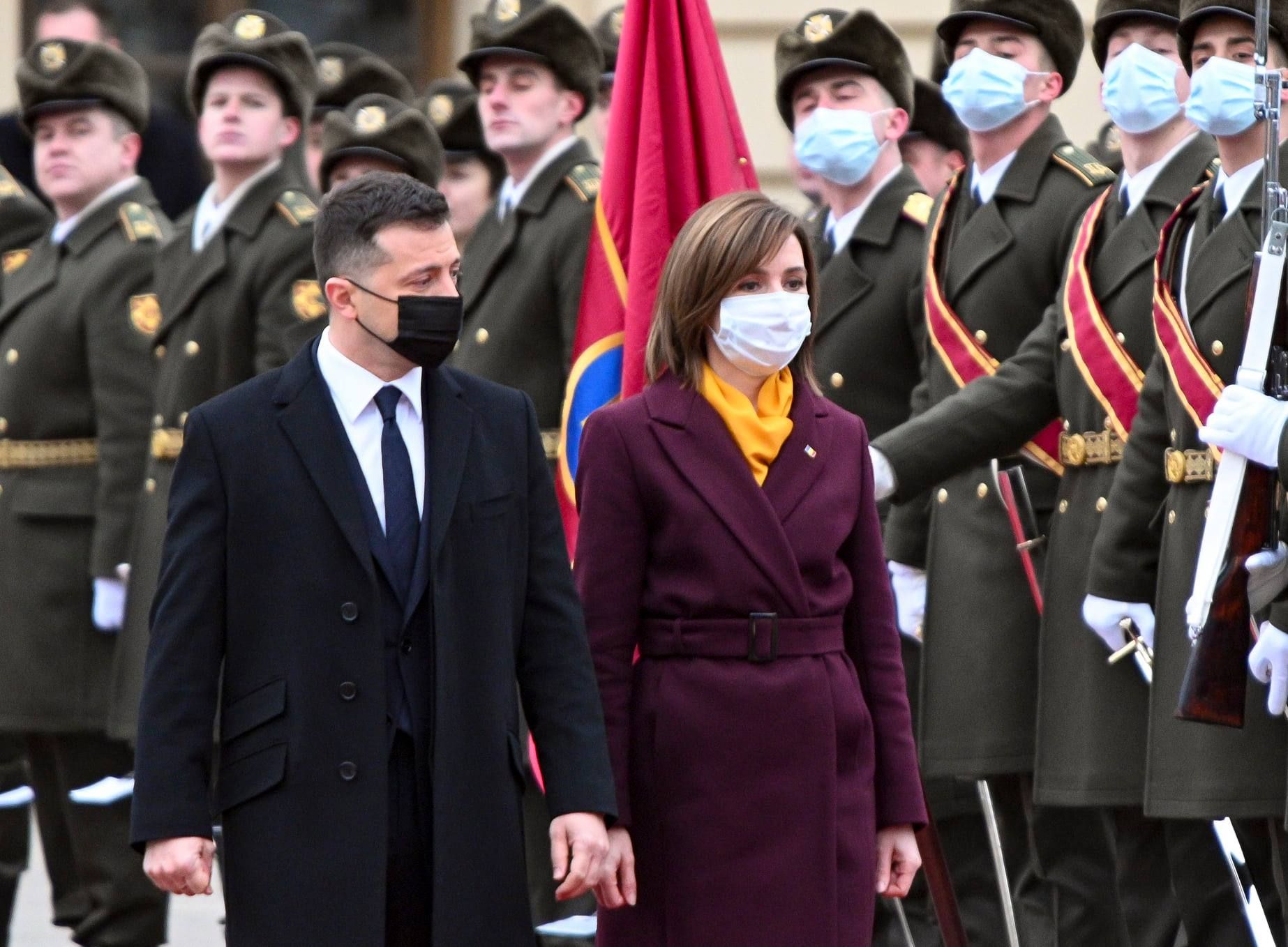 Зеленский и Санду поделились позицией по Донбассу и Приднестровью Зеленский и Санду поделились позицией по Донбассу и Приднестровью