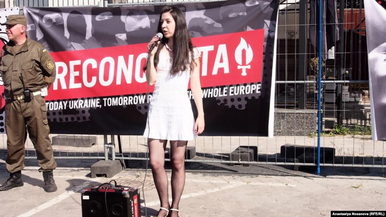 Українку позбавили стипендії у Віденському інституті через Азов Українку позбавили стипендії у Віденському інституті через Азов