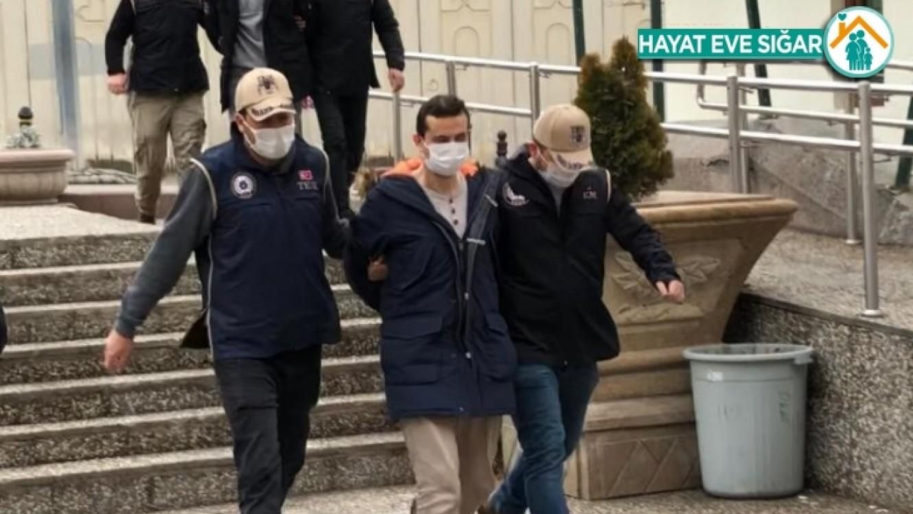 У Freedom Housе розкритикували Україну за депортацію до Туреччини двох вчителів Самета Гюра та Саліха Фідана