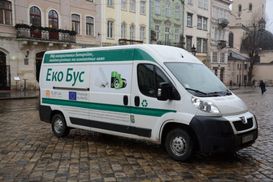 Де у Львові можна здати на утилізацію батарейки та термометри: графік зупинок екобусів у січні