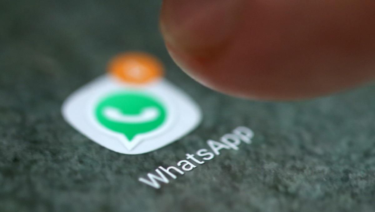WhatsApp роз'яснив, що саме передаватимуть Facebook