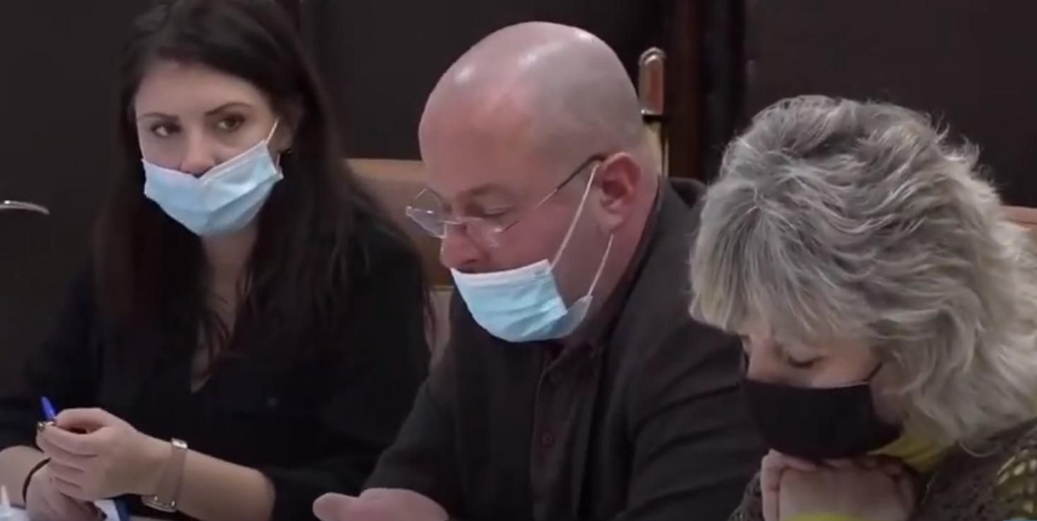 В Николаеве депутат ОПЗЖ отказался разговаривать на украинском: видео