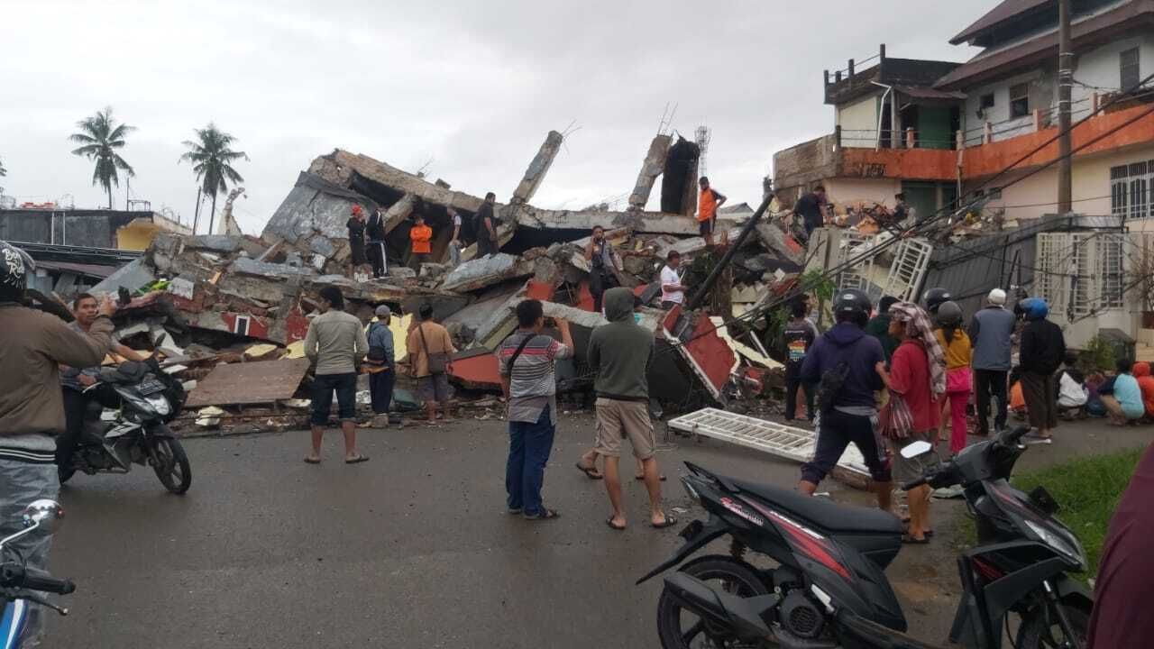 Землетрус в Індонезії 15 січня 2021: кількість загиблих і поранених 
