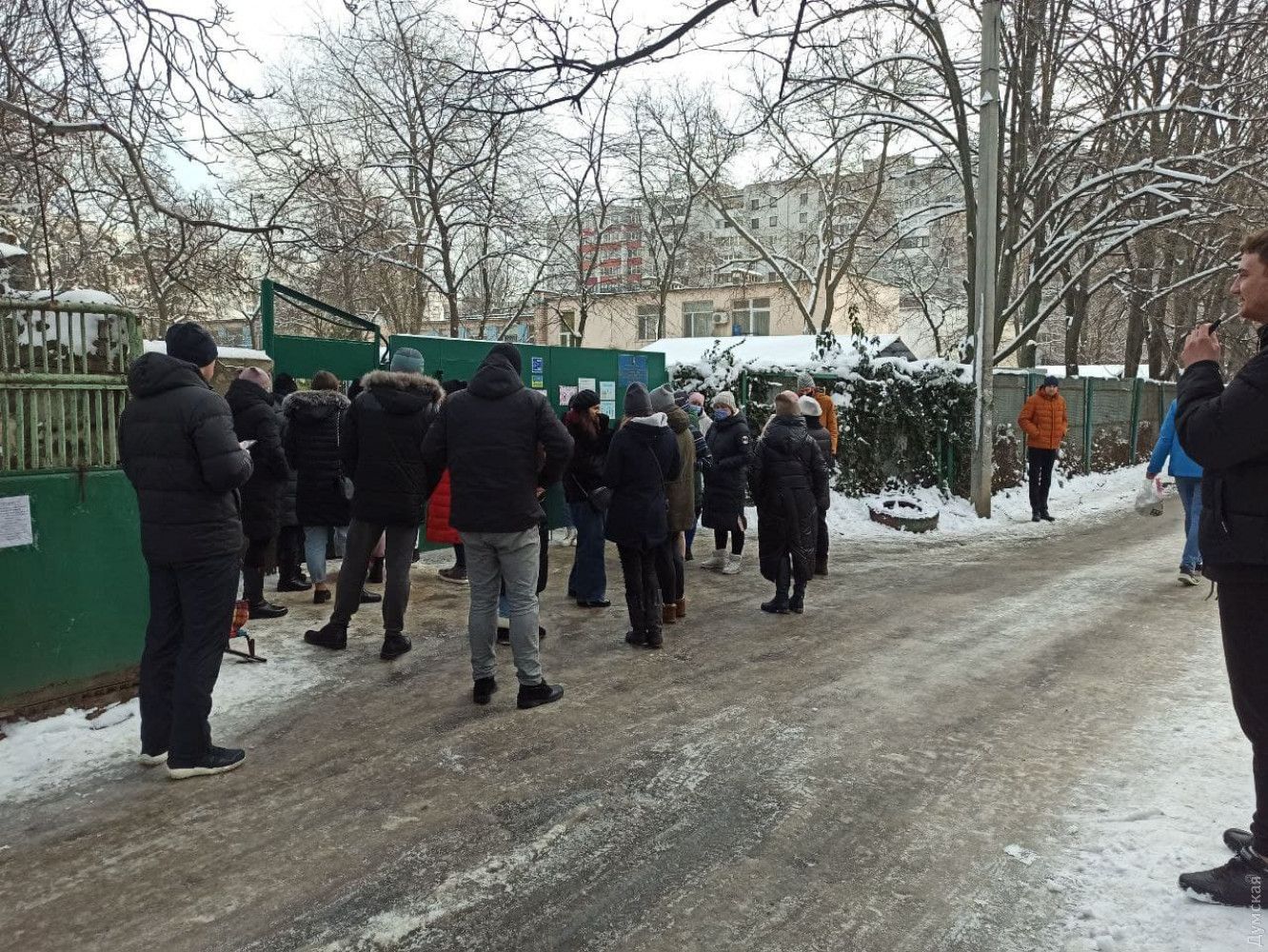 В Одесі невідомі анонсували вибухи в 185 дитячих садках В Одесі невідомі анонсували вибухи в 185 дитячих садках