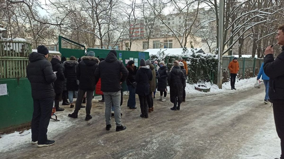 В Одесі невідомі анонсували вибухи в 185 дитячих садках В Одесі невідомі анонсували вибухи в 185 дитячих садках