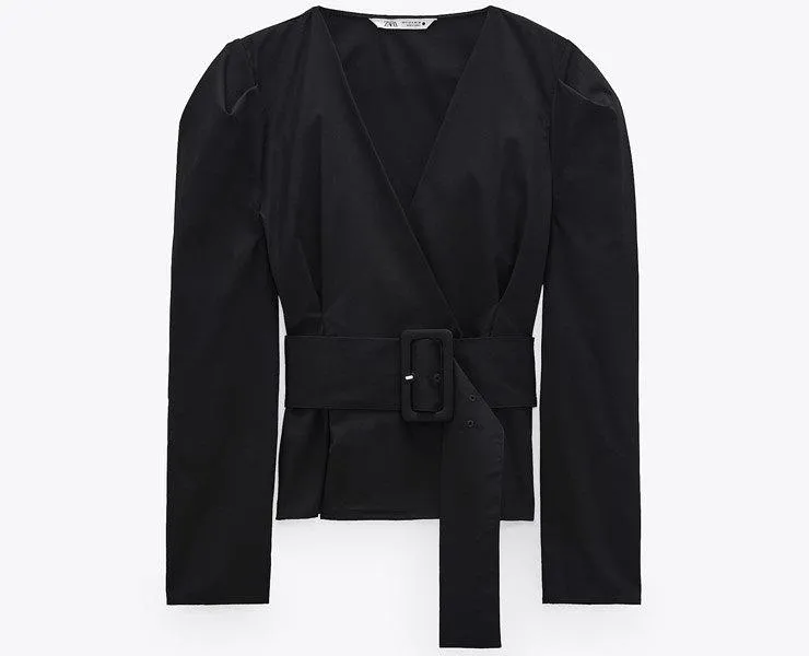 Акцент на плечах – тренд весни 2021 Акцент на плечах – тренд весни 2021