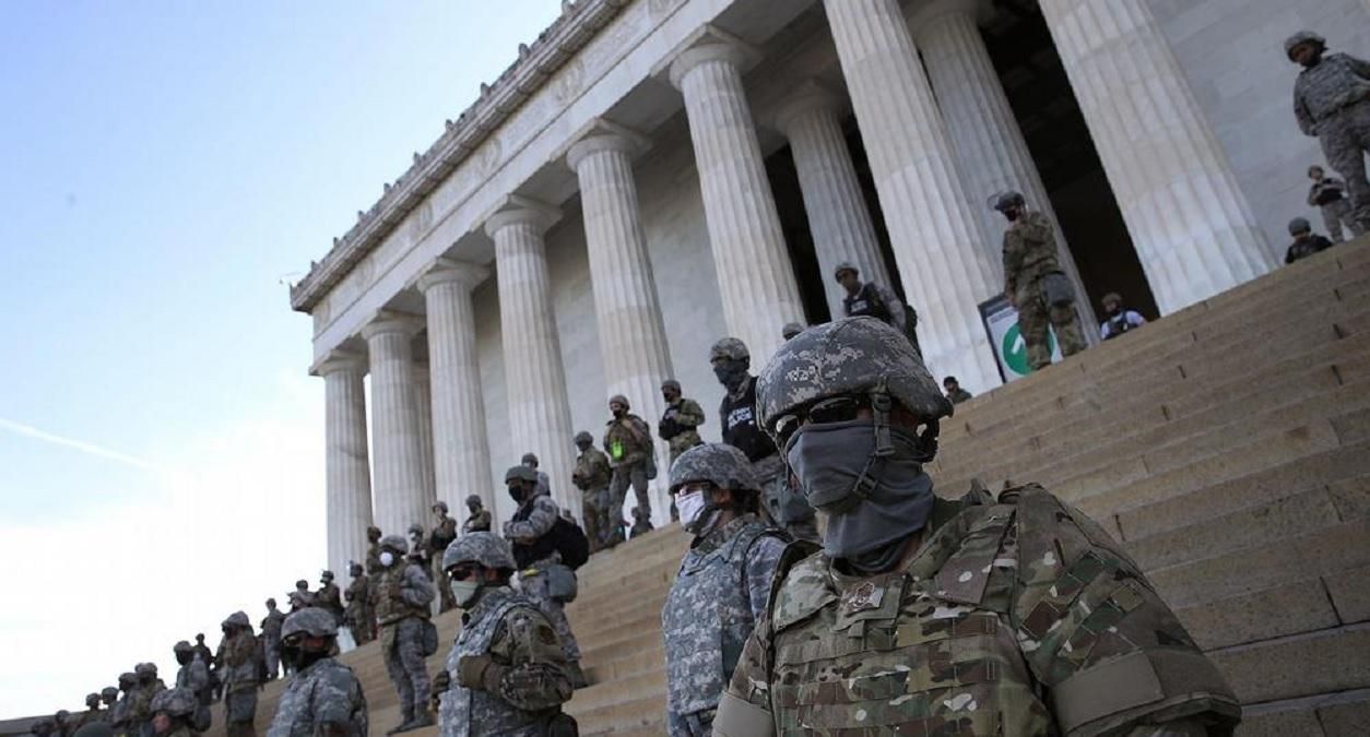 Инаугурация Байдена: в Вашингтон прибудут 25000 нацгвардийцев Инаугурация Байдена: в Вашингтон прибудут 25000 нацгвардийцев