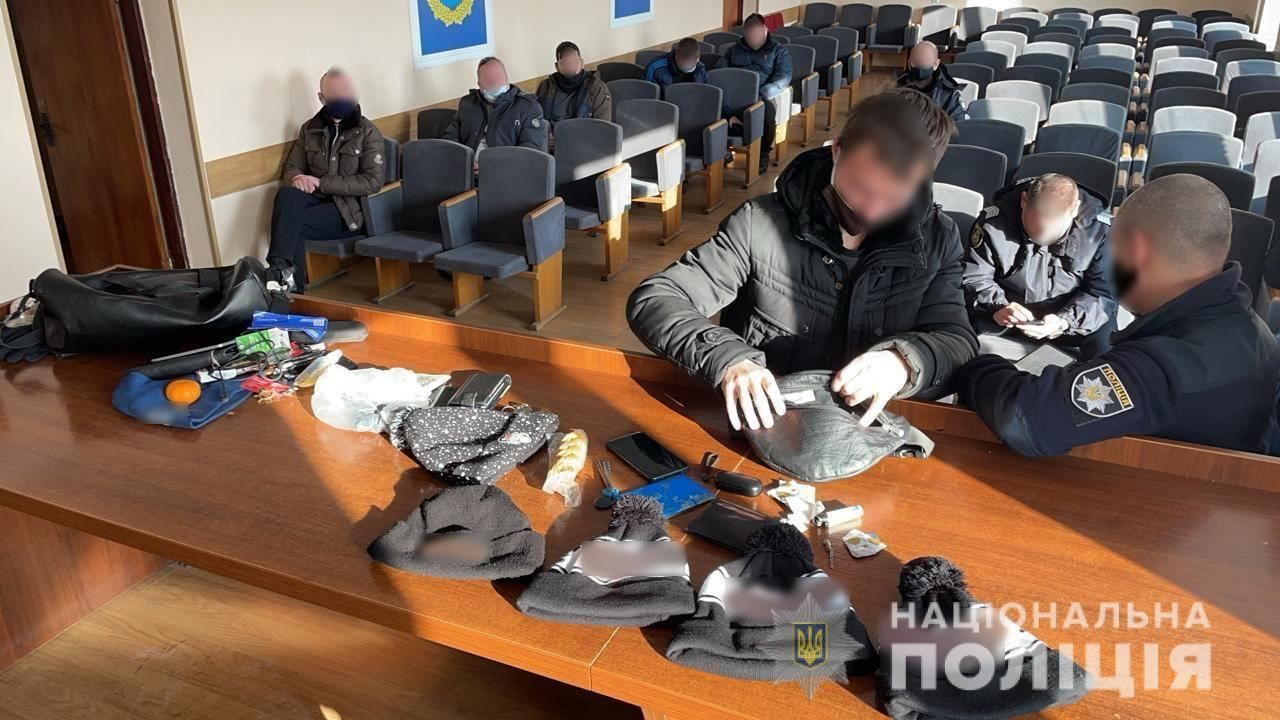 В Броварах полиция задержала киевлян: они сменили место регистрации
