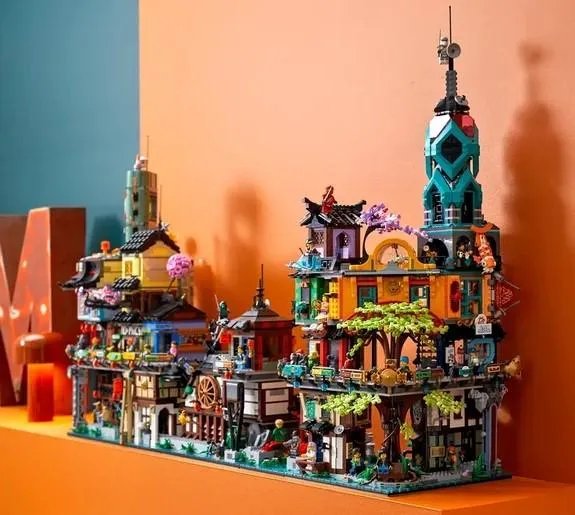 Lego Ninjago святкує 10-річний ювілей та анонсує новий набір серії Lego Ninjago святкує 10-річний ювілей та анонсує новий набір серії