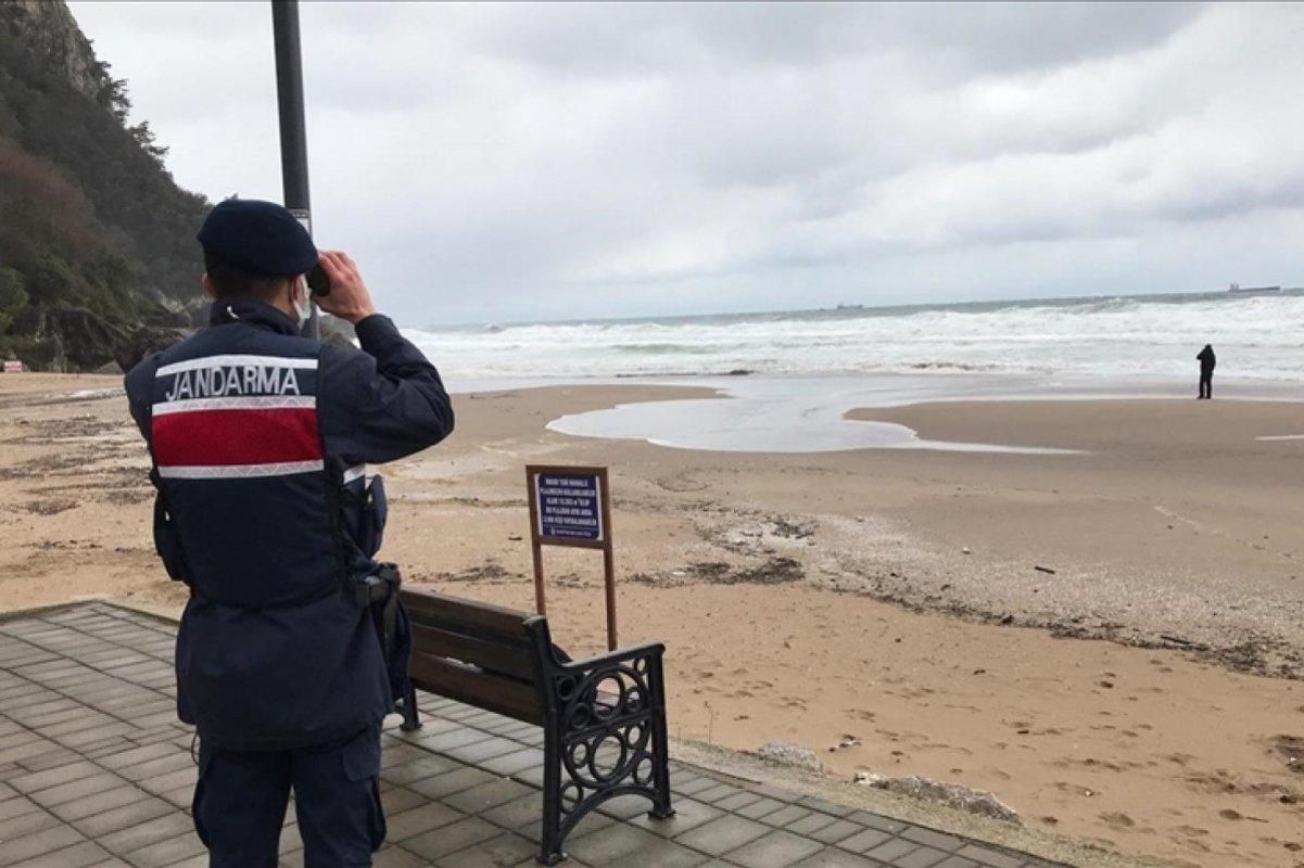 Туреччина залучила гелікоптери для пошуку українських моряків Туреччина залучила гелікоптери для пошуку українських моряків