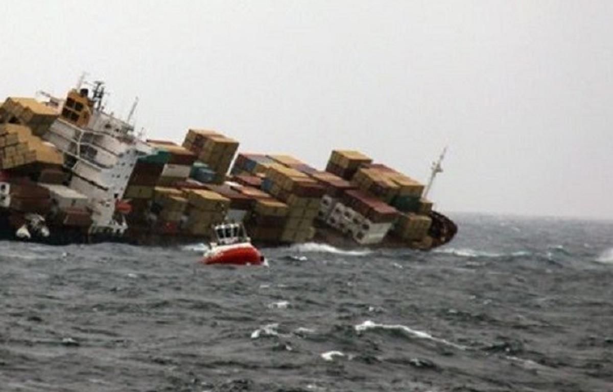 Знайшли тіла 3 моряків зі затонулого українського судна