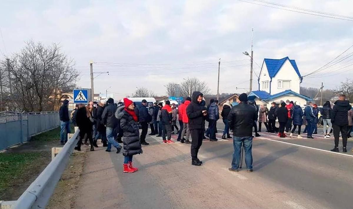 Тарифні протести: на Буковині та Полтавщині люди вийшли на вулиці