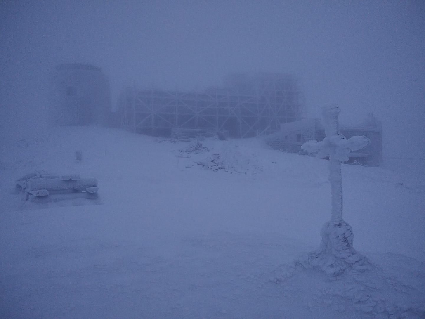У Карпатах вкрай обмежена видимість 18 січня 2021 У Карпатах вкрай обмежена видимість 18 січня 2021