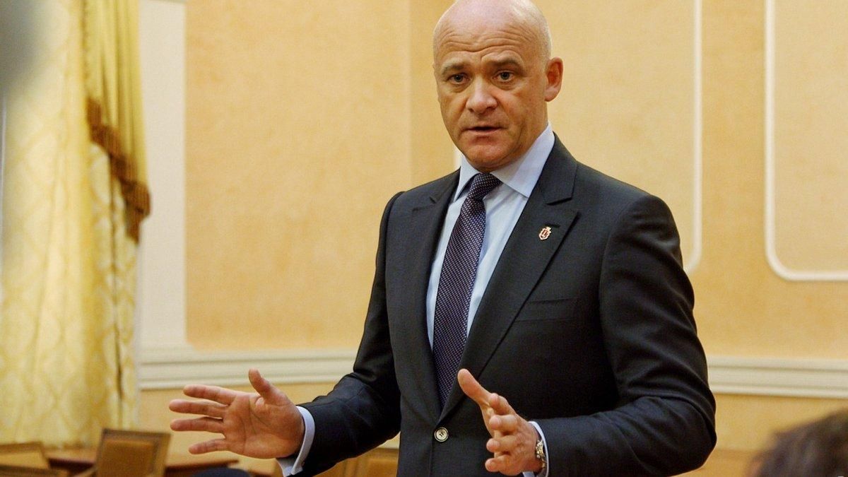 Геннадій ТрухановЭто притоны: Труханов поручил проверить все частные хостелы в Одессе Геннадій ТрухановЭто притоны: Труханов поручил проверить все частные хостелы в Одессе