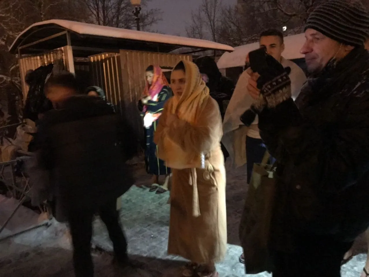 У Харкові люди купаються на Водохреще У Харкові люди купаються на Водохреще