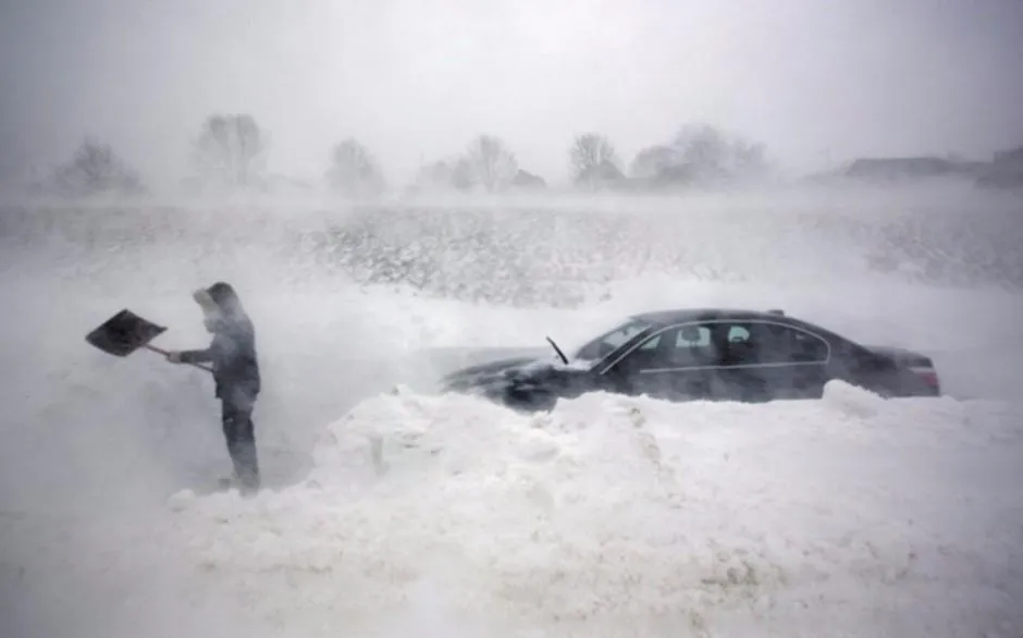 Відкопайте автомобіль Відкопайте автомобіль