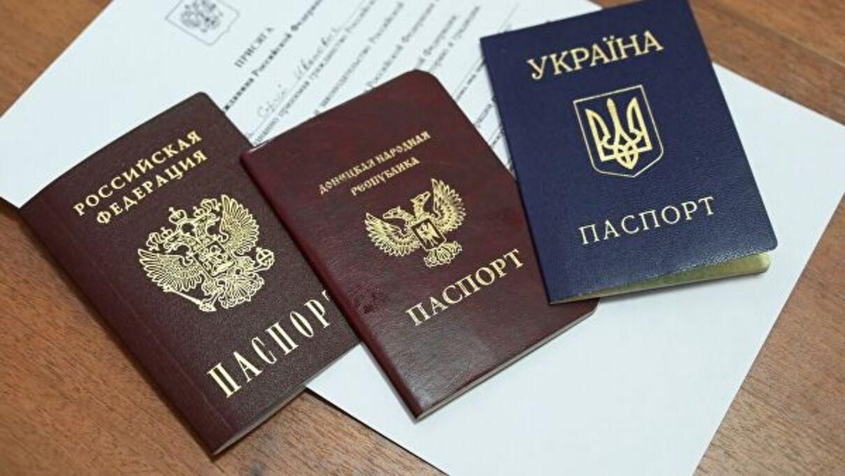 Оккупанты на Донбассе планируют лишить прав людей с паспортами Украины