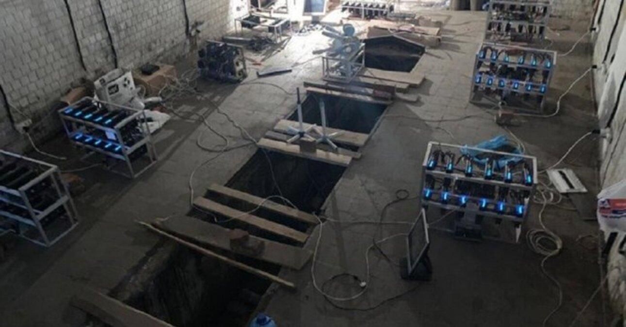 Майнив криптовалюту: посадовець Львівської залізниці повинен відшкодувати 412 тисяч гривень Майнив криптовалюту: посадовець Львівської залізниці повинен відшкодувати 412 тисяч гривень