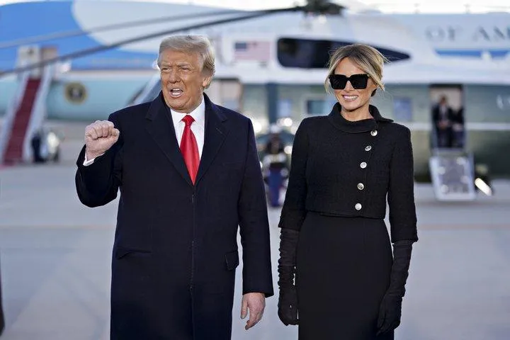 Дональд Трамп з дружиною Меланією
