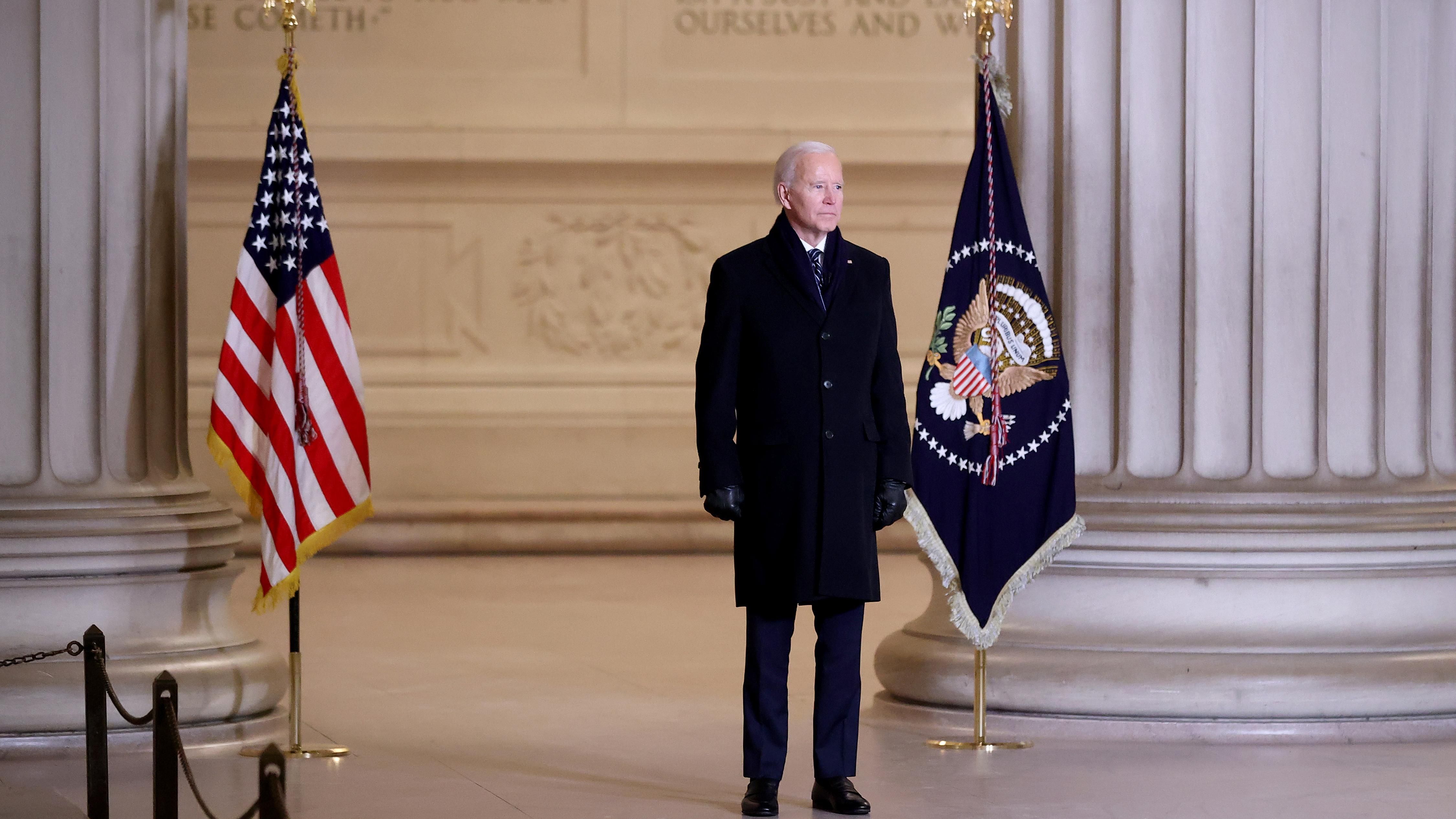 Байден – президент США: какие первые сообщения появились на его Twitter-странице Байден – президент США: какие первые сообщения появились на его Twitter-странице