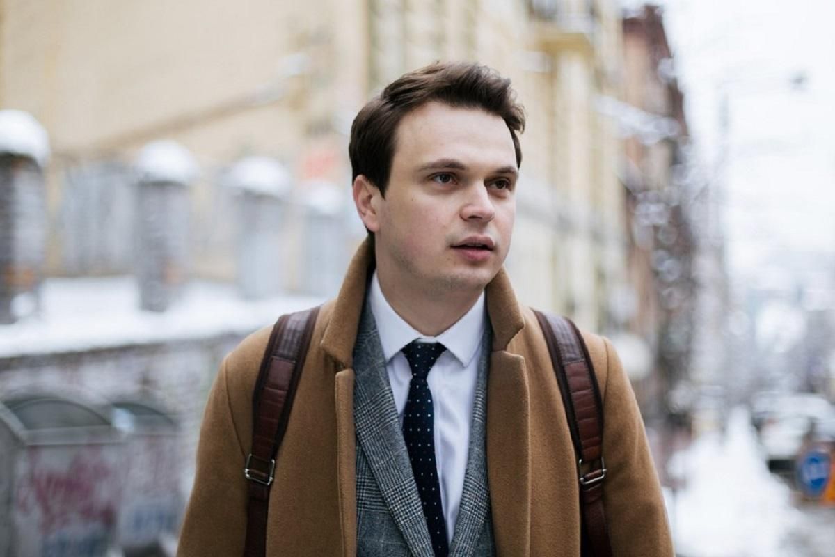 Провокуючи подорожчання електроенергії, Ахметов остаточно псує відносини з Зеленським, – Давидюк Провокуючи подорожчання електроенергії, Ахметов остаточно псує відносини з Зеленським, – Давидюк