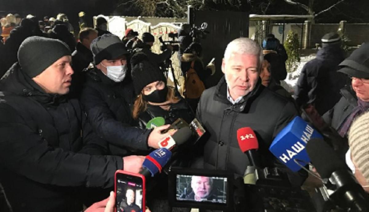 На окнах были решетки, люди задохнулись во время пожара На окнах были решетки, люди задохнулись во время пожара