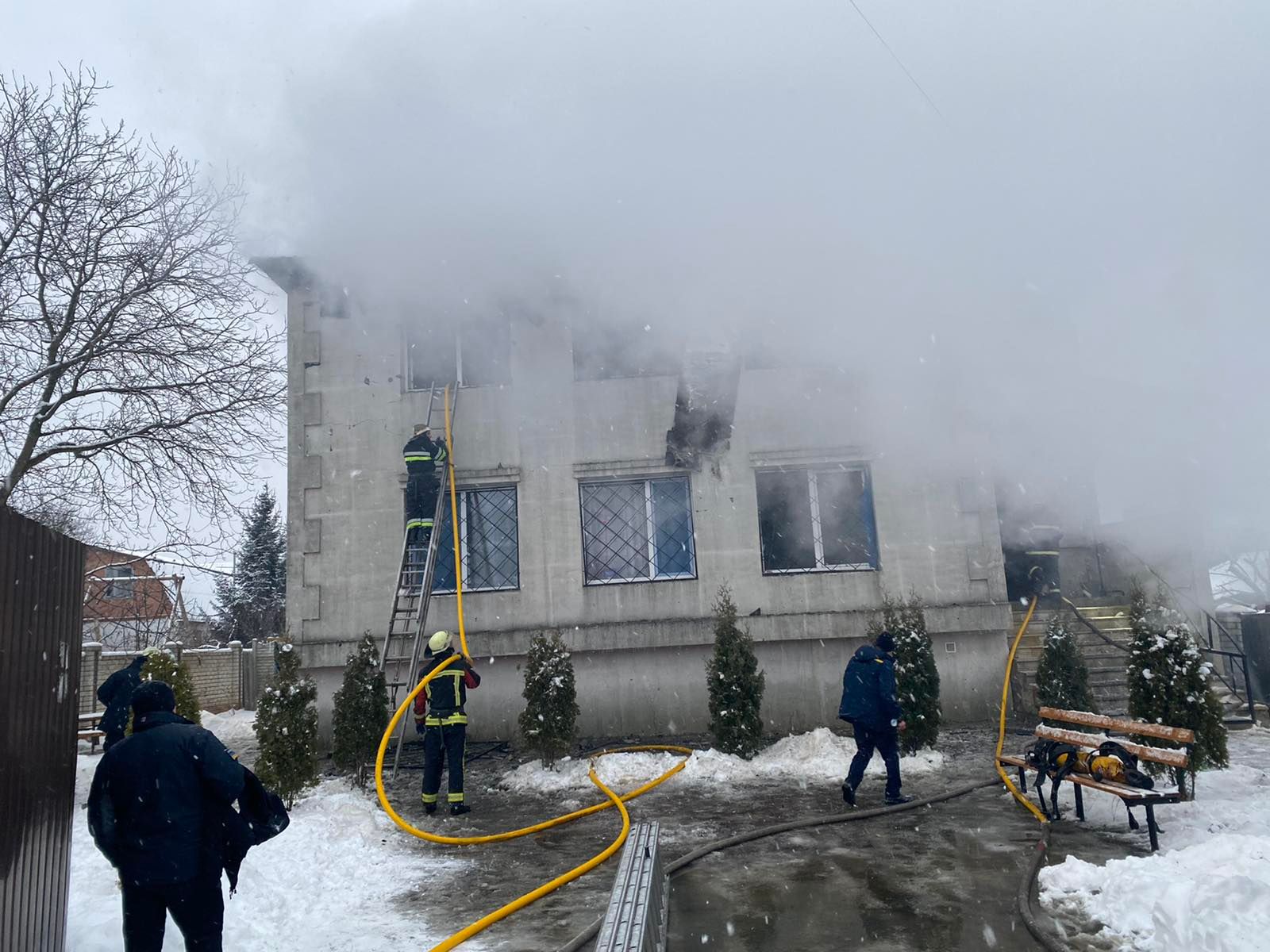 В Харькове объявлен траур из-за пожара в доме престарелых