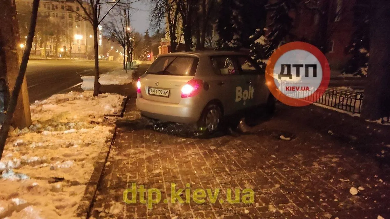 аварія на Володимирській аварія на Володимирській