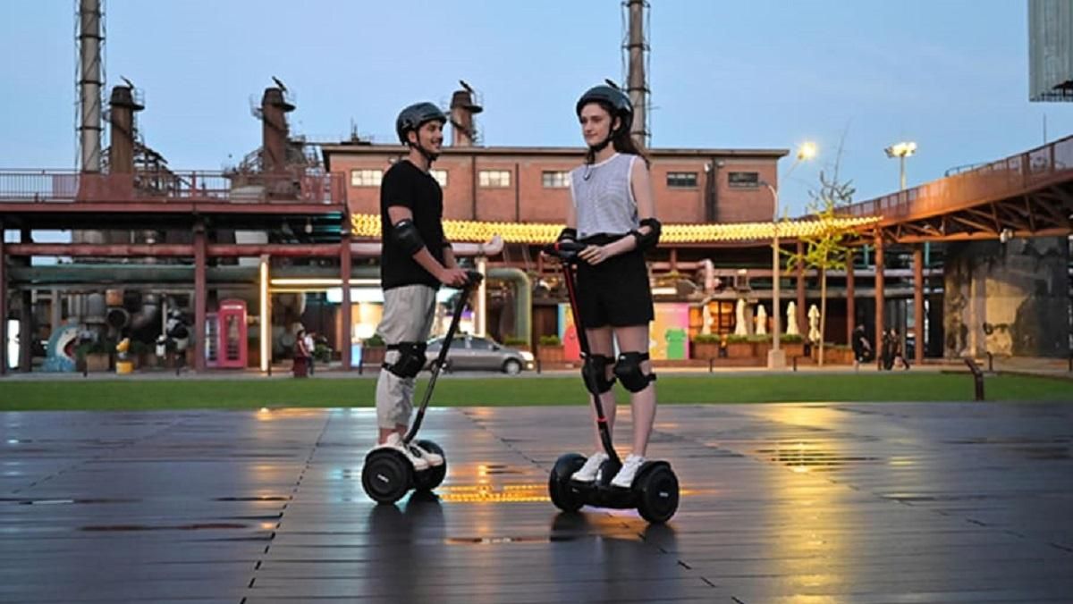 Ninebot показала новый сигвей-трансформер со спортивным рулем и емким аккумулятором Ninebot показала новый сигвей-трансформер со спортивным рулем и емким аккумулятором