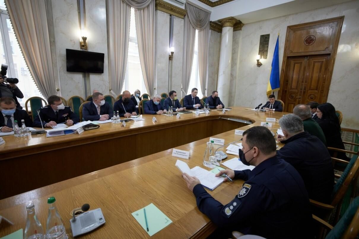 Президент требует изменить подход к уходу за пожилыми людьми: детали Президент требует изменить подход к уходу за пожилыми людьми: детали