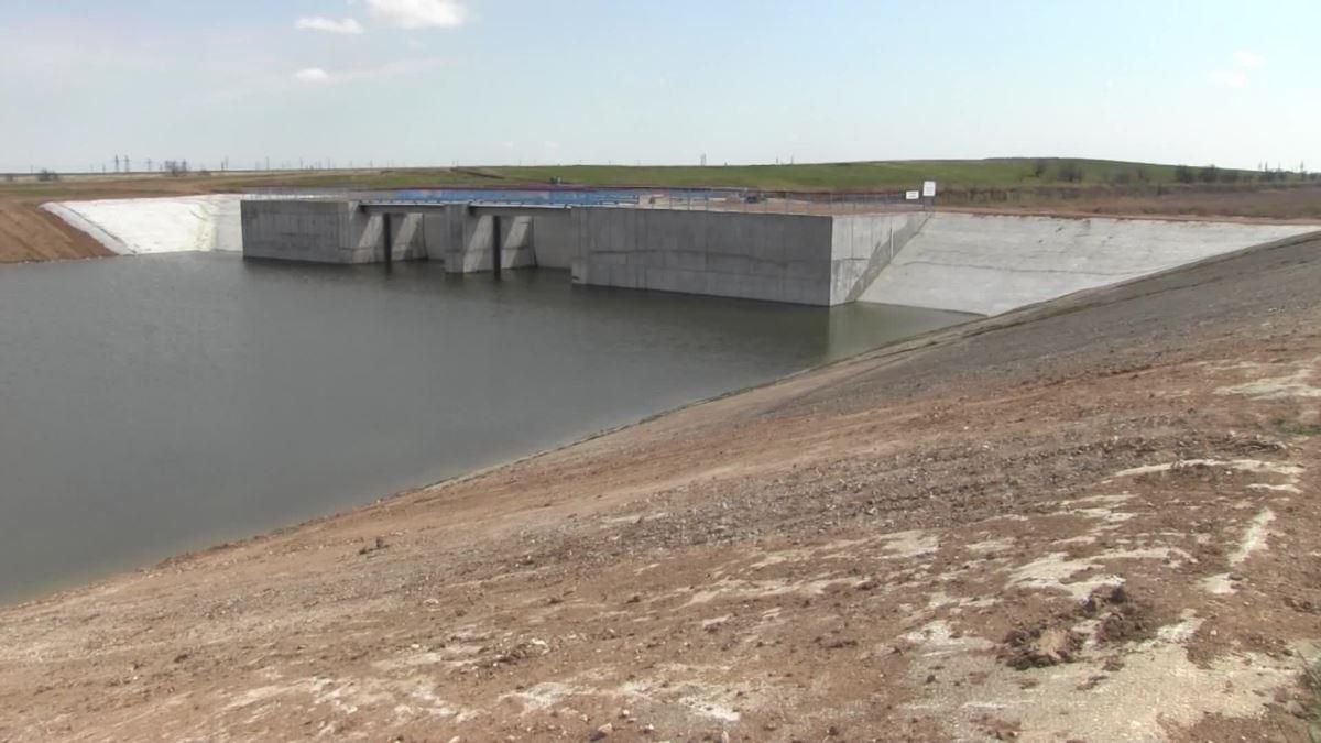 Гроші на дамбу: як перекривали Північно-Кримський канал Гроші на дамбу: як перекривали Північно-Кримський канал