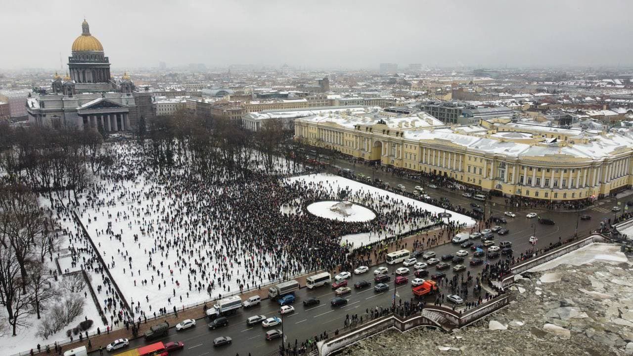 Росія охоплена протестами: вражаючі фото і відео з висоти