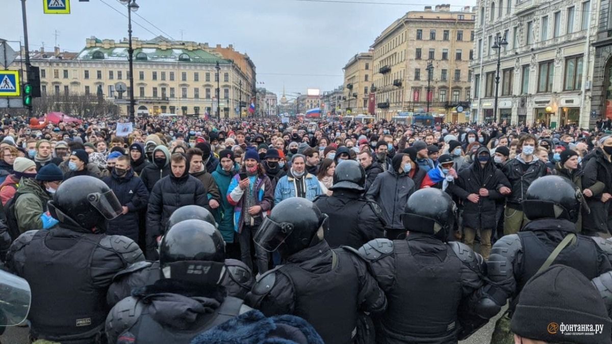Скільки людей затримали на протестах в Росії за Навального: статистика