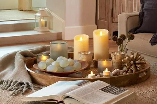 Свічки у кімнаті Свічки у кімнаті