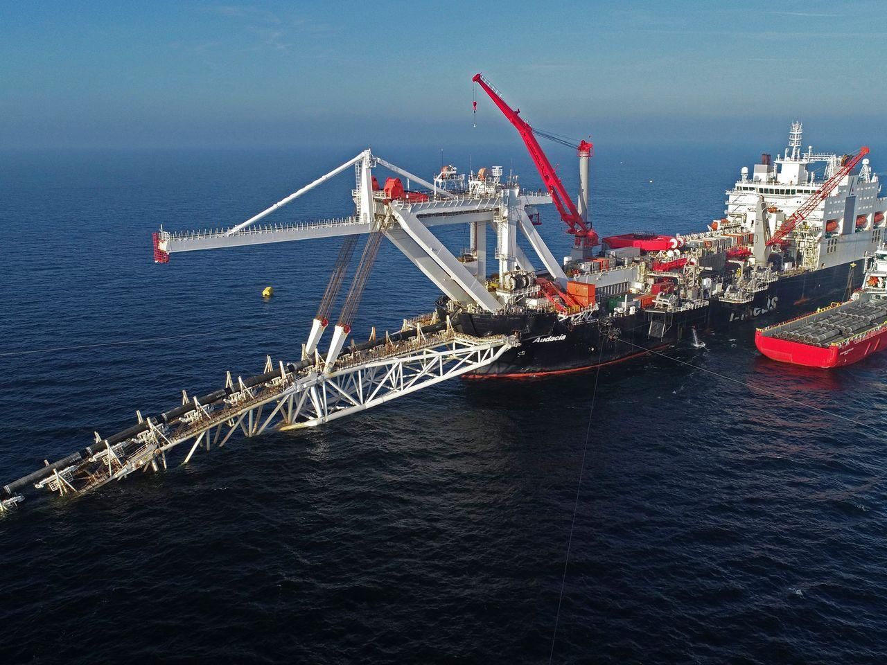 У водах Данії відновилося будівництво Північного потоку-2 У водах Данії відновилося будівництво Північного потоку-2