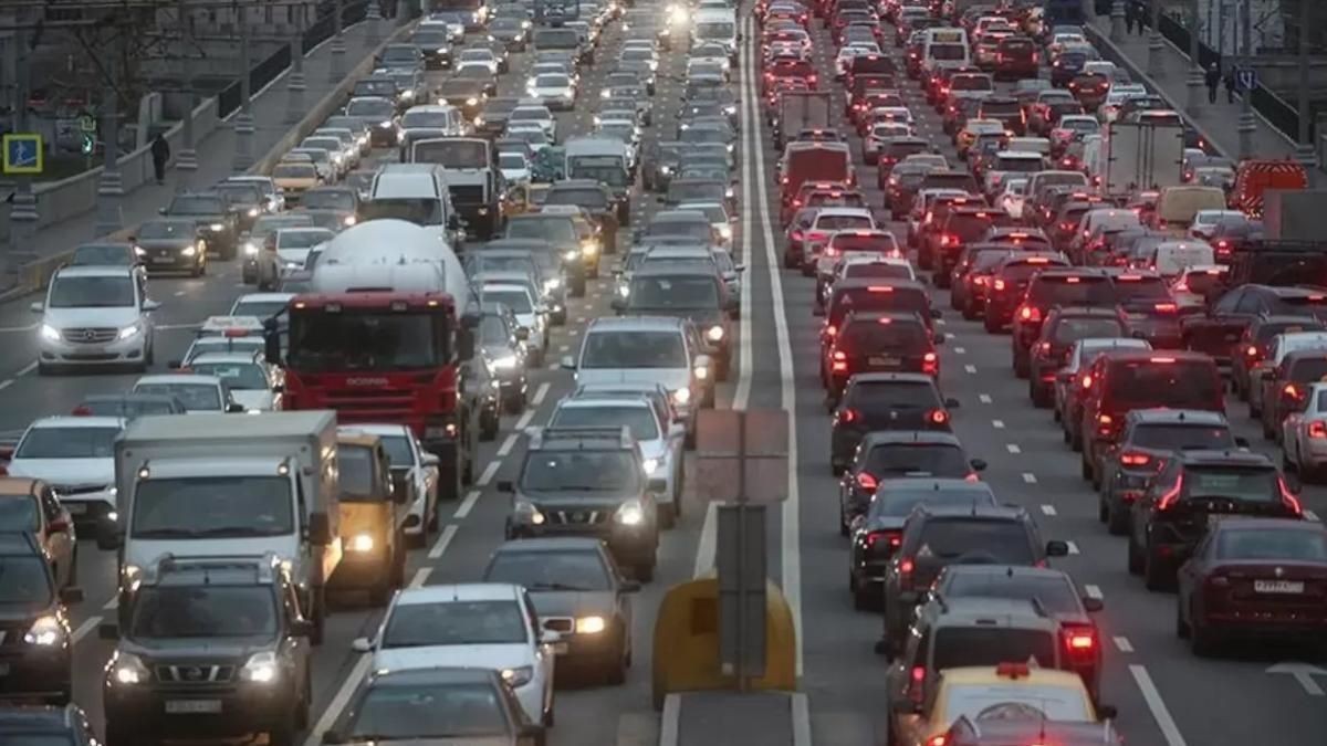 Затори у Києві 25 січня Затори у Києві 25 січня