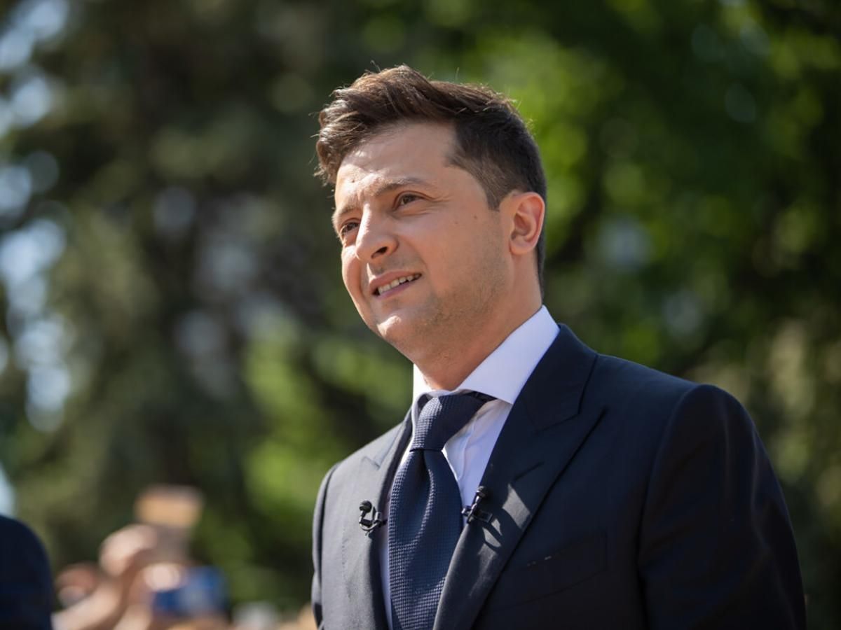 День рождения Зеленского: какой подарок хочет президент День рождения Зеленского: какой подарок хочет президент